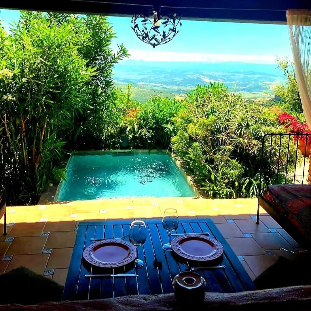 ***** Resort Ddg Retreat Hotel Casares Spanje
