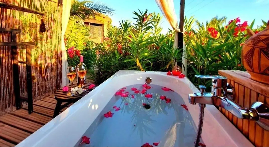 Ddg Retreat Hotel Casares Resort
