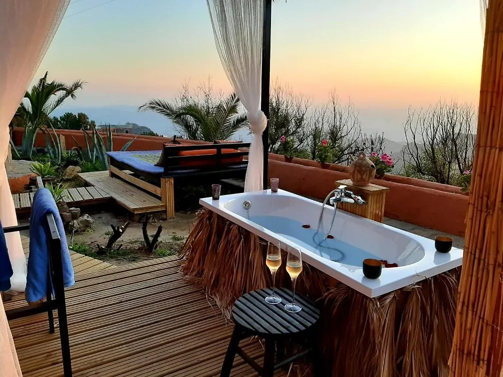 Ddg Retreat Hotel Casares Resort